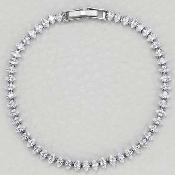 NEW ‘7’ CUT 925 STERLING SILVER DIAMOND BRACELET, NICE BRACELET, CUTE BRACELET - Picture 3 of 5
